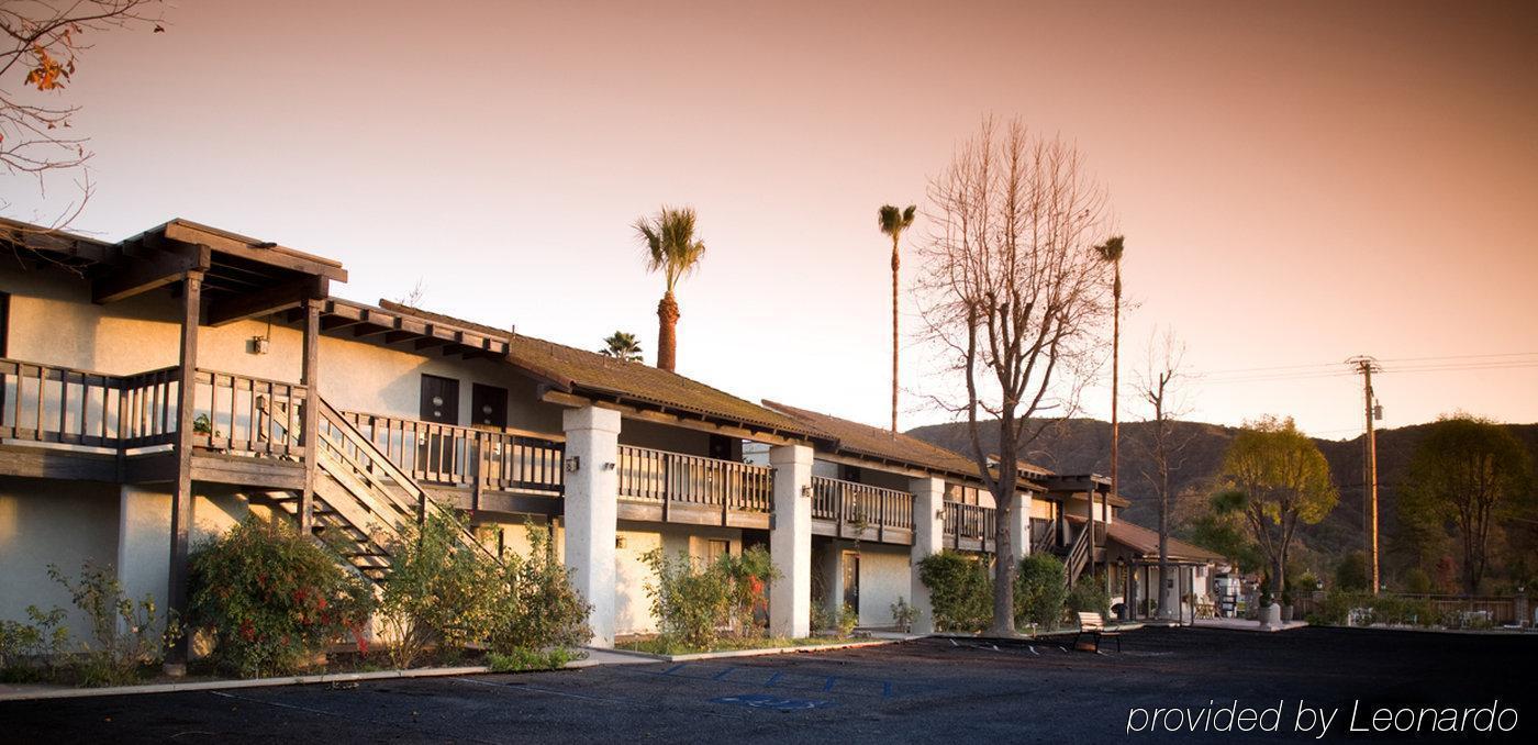 אוחאי Hummingbird Inn מראה חיצוני תמונה